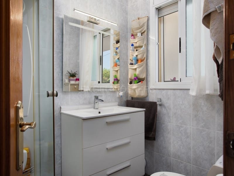 5 soverom Villa til salgs i Santa Coloma de Farners med svømmebasseng garasje - € 395 000 (Ref: 8982681)