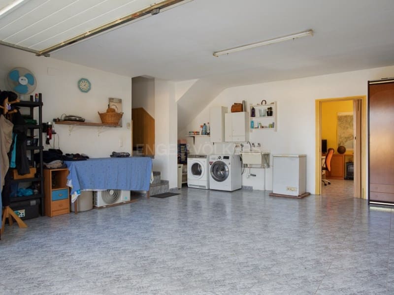 5 soverom Villa til salgs i Santa Coloma de Farners med svømmebasseng garasje - € 395 000 (Ref: 8982681)