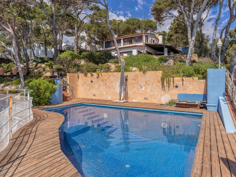 4 soveværelse Villa til salg i Palamos med swimmingpool garage - € 5.950.000 (Ref: 8986255)