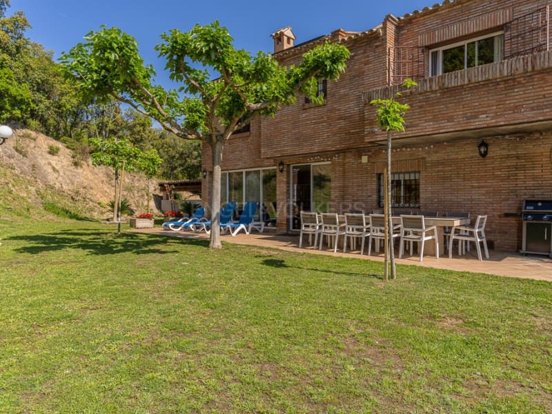 5 soverom Villa til salgs i Santa Cristina d'Aro med svømmebasseng - € 799 000 (Ref: 9001690)