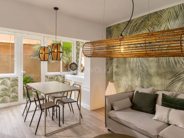 2 bedroom Apartment for sale in Sant Feliu de Guíxols - € 295,000 (Ref: 9006132)