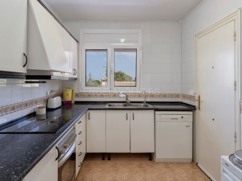 6 soveværelse Villa til salg i Lloret de Mar med swimmingpool - € 955.000 (Ref: 9008579)