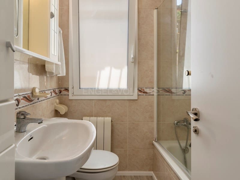 6 soveværelse Villa til salg i Lloret de Mar med swimmingpool - € 955.000 (Ref: 9008579)