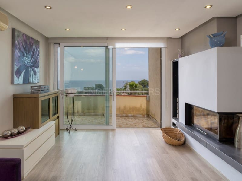 6 soveværelse Villa til salg i Lloret de Mar med swimmingpool - € 955.000 (Ref: 9008579)