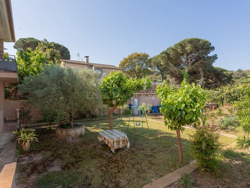 4 Zimmer Villa zu verkaufen in Macanet de la Selva mit Garage - 355.000 € (Ref: 9012827)