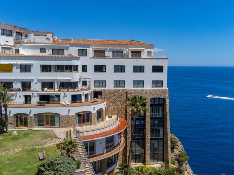 2 soverom Leilighet til salgs i Begur med garasje - € 890 000 (Ref: 9031617)