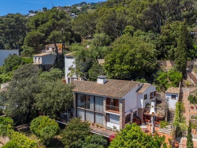 4 soverom Villa til salgs i Begur med garasje - € 1 200 000 (Ref: 9036988)