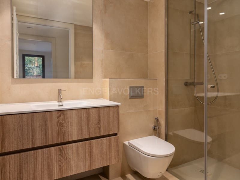 3 soveværelse Lejlighed til salg i S'Agaro med swimmingpool - € 860.000 (Ref: 9051401)