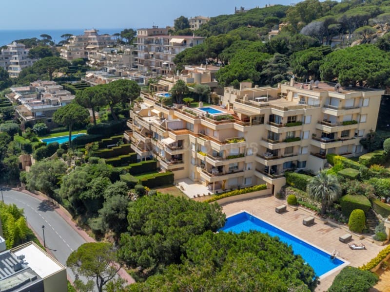2 sovrum Lägenhet till salu i Sant Feliu de Guixols med pool garage - 536 000 € (Ref: 9069082)