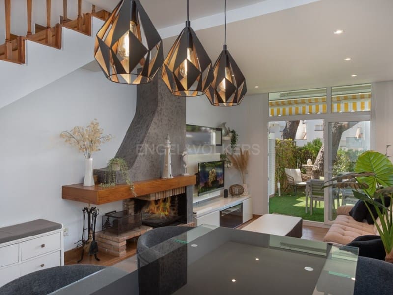 3 soverom Hus til salgs i Platja d'Aro med svømmebasseng - € 495 000 (Ref: 9091937)