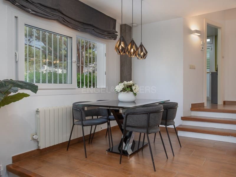 3 soverom Hus til salgs i Platja d'Aro med svømmebasseng - € 495 000 (Ref: 9091937)