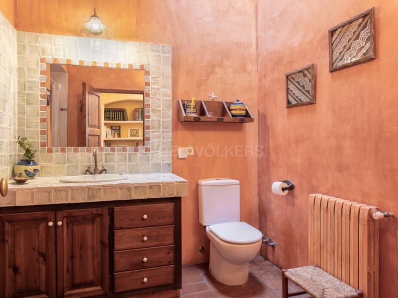 4 bedroom Finca/Country House for sale in Begur - € 985,000 (Ref: 9095539)