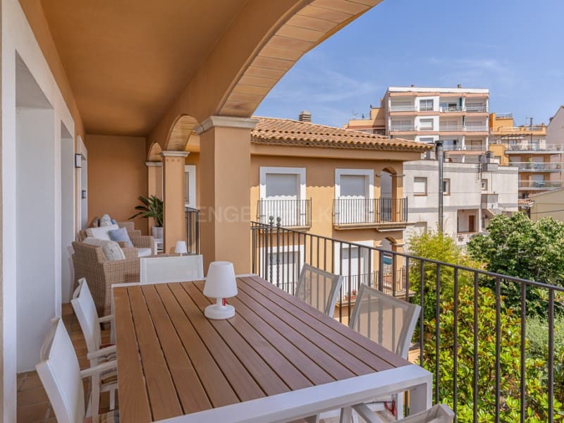 4 soveværelse Lejlighed til salg i Calonge i Sant Antoni med garage - € 779.000 (Ref: 9103344)