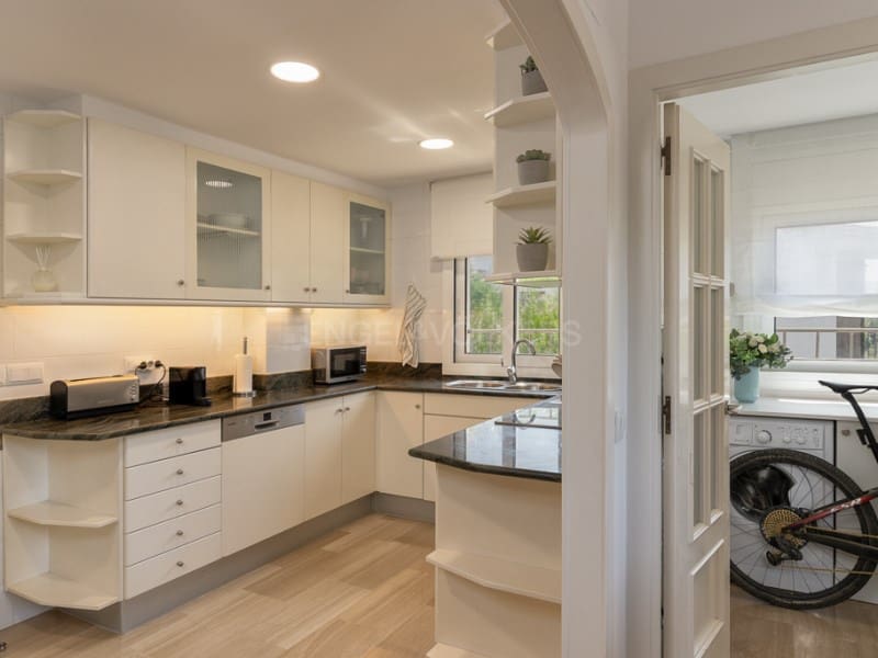 4 soveværelse Lejlighed til salg i Calonge i Sant Antoni med garage - € 779.000 (Ref: 9103344)