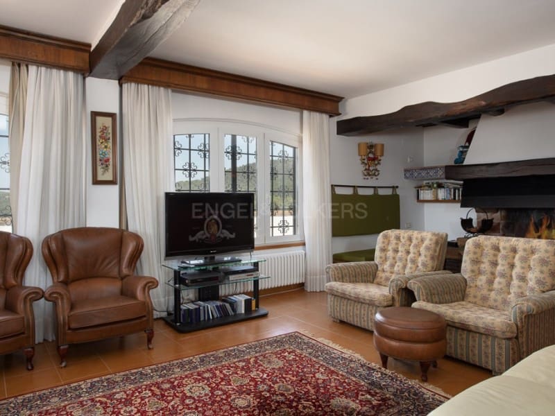 13 sypialnia Finka/Dom wiejski na sprzedaż w Santa Cristina d'Aro z basenem garażem - 1 780 000 € (Ref: 9106891)