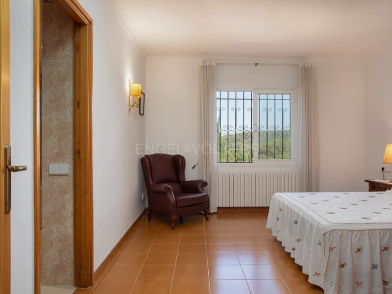 13 sypialnia Finka/Dom wiejski na sprzedaż w Santa Cristina d'Aro z basenem garażem - 1 780 000 € (Ref: 9106891)