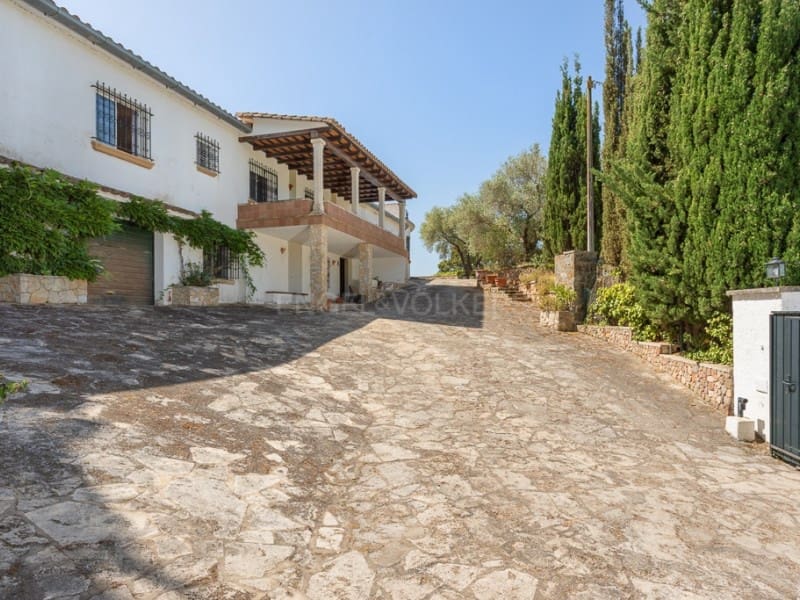 13 sypialnia Finka/Dom wiejski na sprzedaż w Santa Cristina d'Aro z basenem garażem - 1 780 000 € (Ref: 9106891)