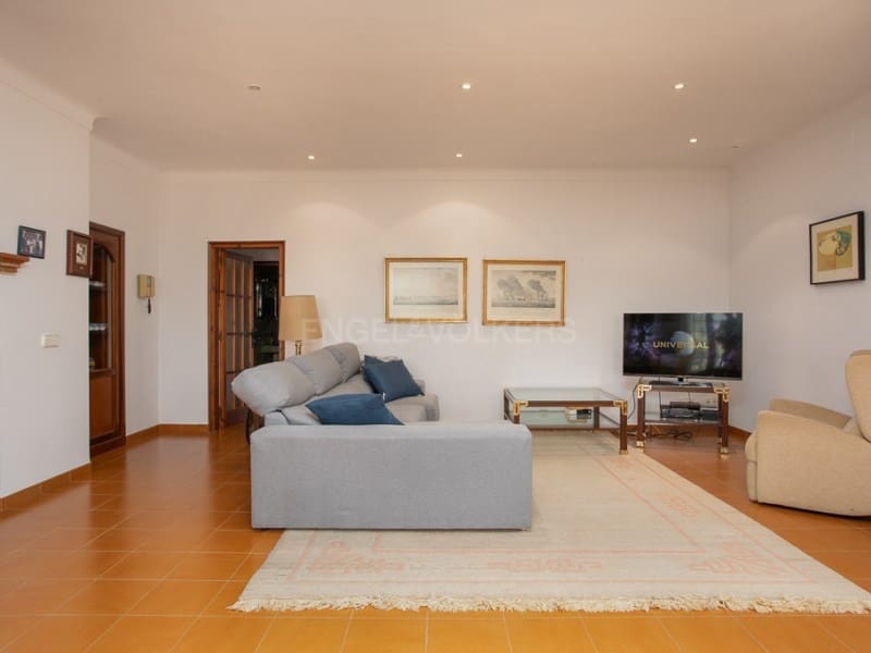 13 sypialnia Finka/Dom wiejski na sprzedaż w Santa Cristina d'Aro z basenem garażem - 1 780 000 € (Ref: 9106891)