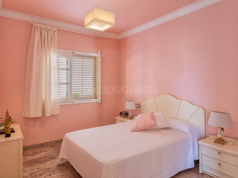 4 makuuhuone Huvila myytävänä paikassa Santa Cristina d'Aro mukana 
autotalli - 699 000 € (Ref: 9110665)