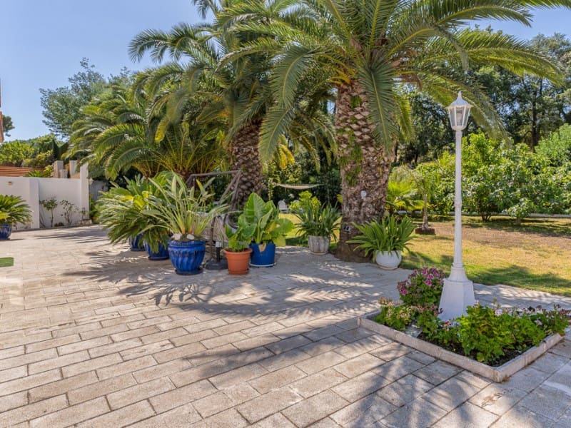 4 makuuhuone Huvila myytävänä paikassa Santa Cristina d'Aro mukana 
autotalli - 699 000 € (Ref: 9110665)