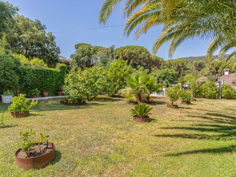 4 makuuhuone Huvila myytävänä paikassa Santa Cristina d'Aro mukana 
autotalli - 699 000 € (Ref: 9110665)