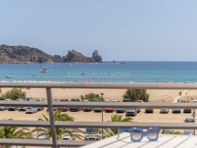 3 makuuhuone Huoneisto myytävänä paikassa L'Estartit, Torroella de Montgrí mukana uima-altaan 
autotalli - 435 000 € (Ref: 9141626)