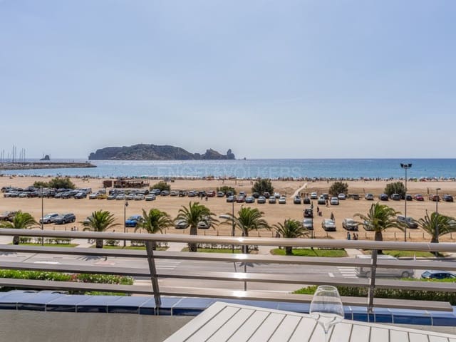 3 makuuhuone Huoneisto myytävänä paikassa L'Estartit, Torroella de Montgrí mukana uima-altaan 
autotalli - 435 000 € (Ref: 9141626)