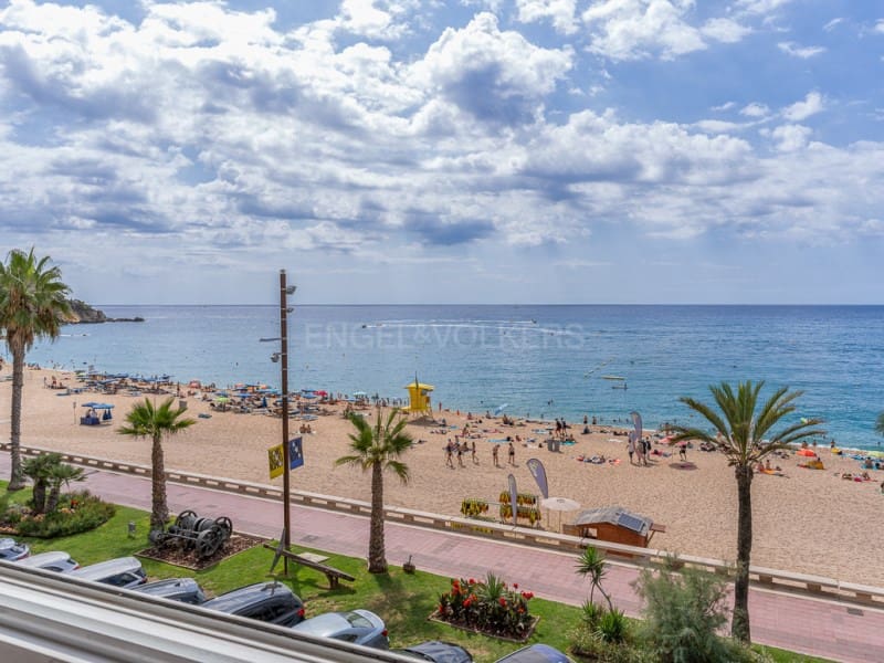 3 quarto Apartamento para venda em Lloret de Mar - 490 000 € (Ref: 9141627)
