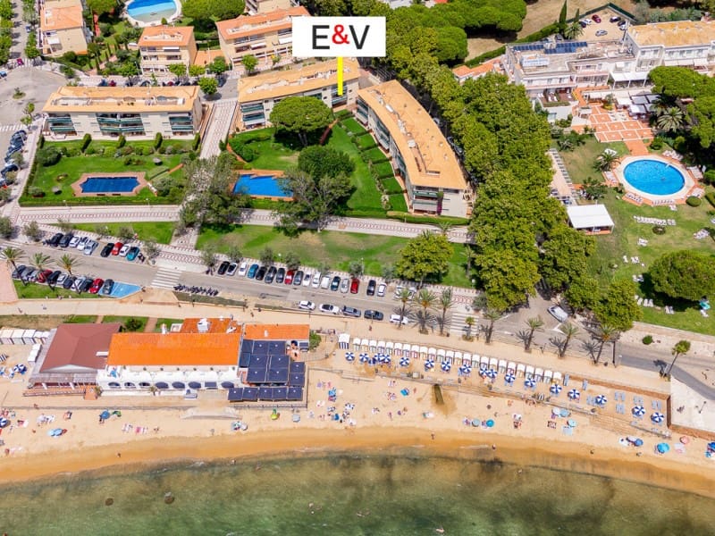 4 sypialnia Apartament na sprzedaż w Sant Feliu de Guixols z basenem garażem - 1 250 000 € (Ref: 9147467)