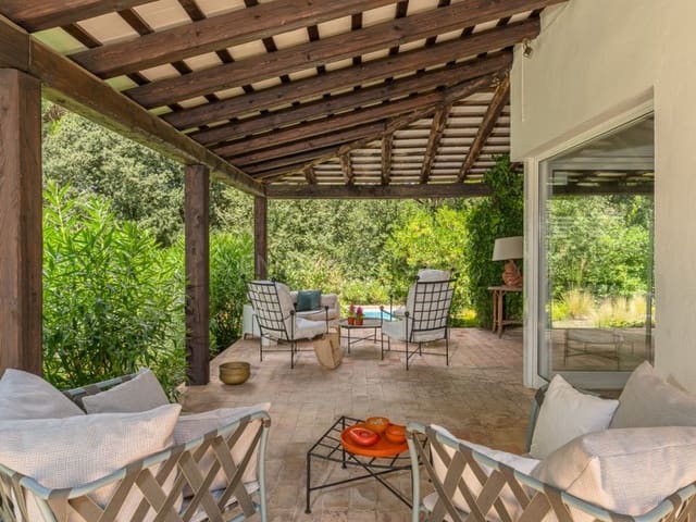 4 Zimmer Villa zu verkaufen in Santa Cristina d'Aro mit Pool - 1.150.000 € (Ref: 9162310)