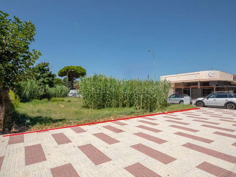 Ubebygd land til salgs i S'Agaro - € 800 000 (Ref: 9164205)