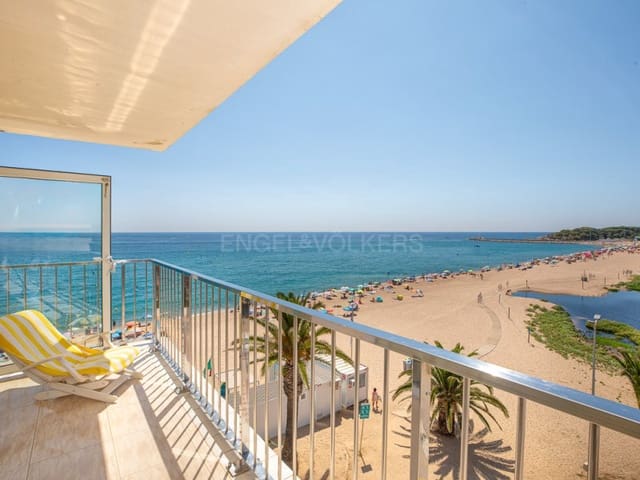 4 bedroom Apartment for sale in Platja d'Aro, Castell-Platja d'Aro with garage - € 690,000 (Ref: 9171490)