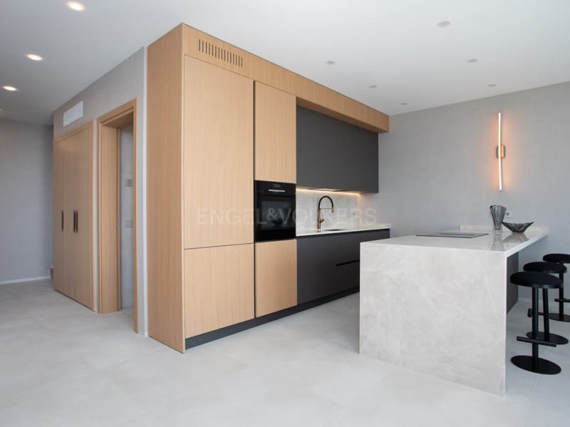 6 soverom Villa til salgs i Lloret de Mar med svømmebasseng garasje - € 1 350 000 (Ref: 9183920)