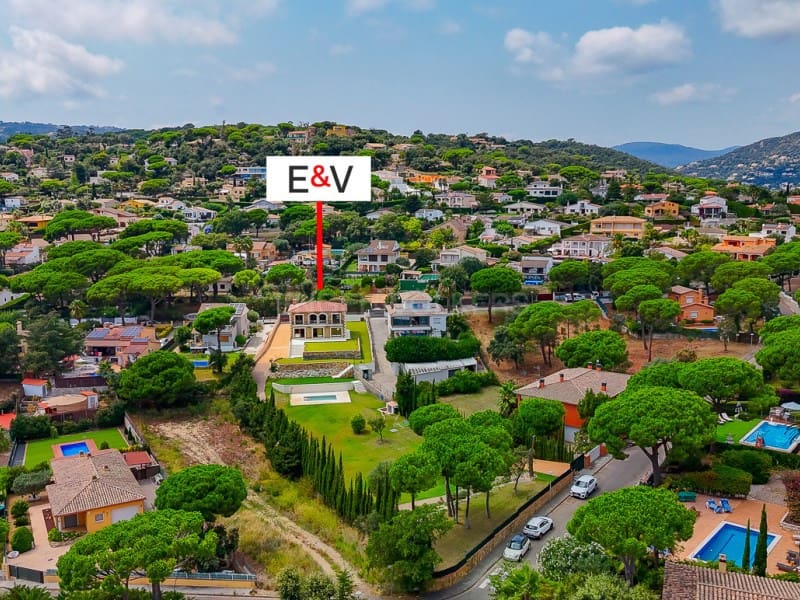 4 chambre Villa/Maison à vendre à Calonge i Sant Antoni avec piscine garage - 1 250 000 € (Ref: 9189132)