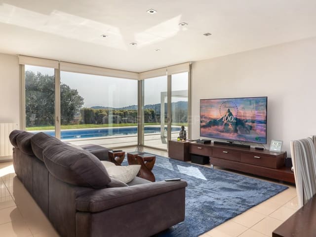 4 soveværelse Villa til salg i Calonge i Sant Antoni med swimmingpool garage - € 995.000 (Ref: 9202647)