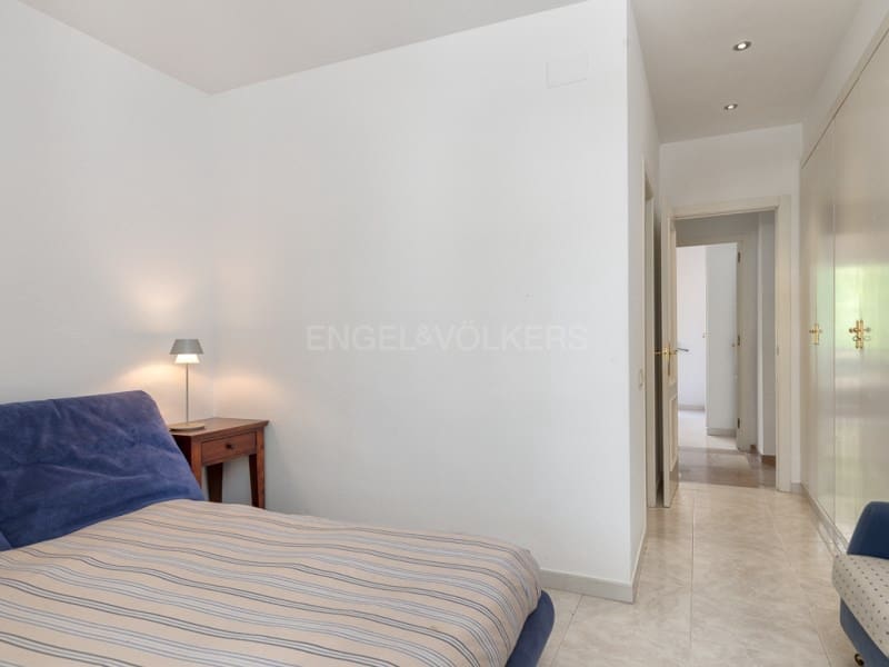 2 makuuhuone Huoneisto myytävänä paikassa S'Agaro mukana uima-altaan 
autotalli - 560 000 € (Ref: 9206836)