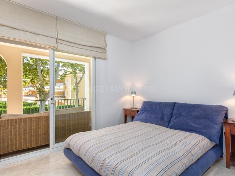 2 makuuhuone Huoneisto myytävänä paikassa S'Agaro mukana uima-altaan 
autotalli - 560 000 € (Ref: 9206836)