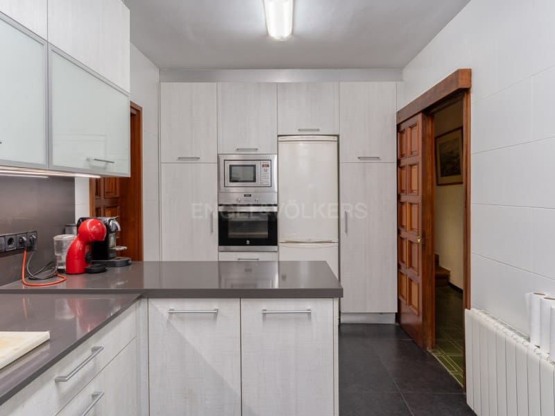 5 quarto Moradia para venda em Blanes com piscina garagem - 900 000 € (Ref: 9218699)