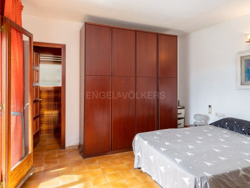 5 quarto Moradia para venda em Blanes com piscina garagem - 900 000 € (Ref: 9218699)