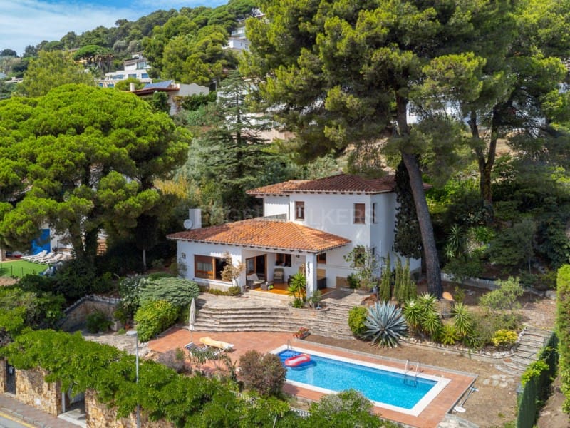 5 quarto Moradia para venda em Blanes com piscina garagem - 900 000 € (Ref: 9218699)