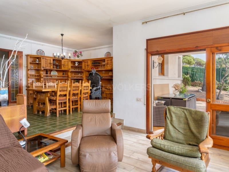 5 quarto Moradia para venda em Blanes com piscina garagem - 900 000 € (Ref: 9218699)