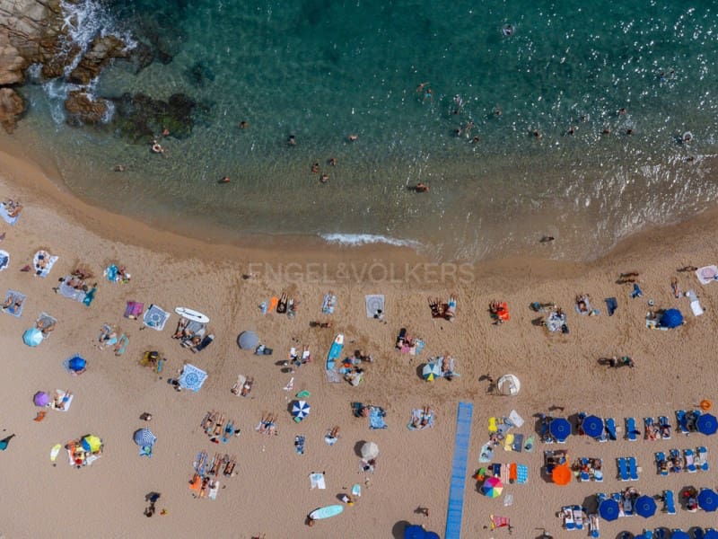 5 quarto Moradia para venda em Blanes com piscina garagem - 900 000 € (Ref: 9218699)