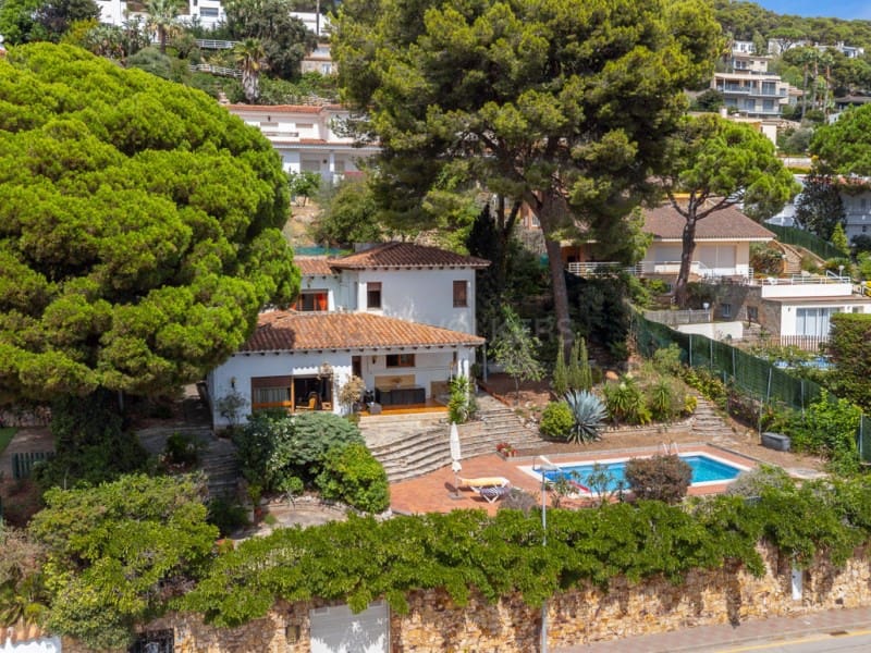 5 quarto Moradia para venda em Blanes com piscina garagem - 900 000 € (Ref: 9218699)