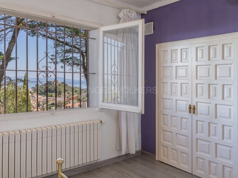 4 soveværelse Villa til salg i Begur med swimmingpool garage - € 1.850.000 (Ref: 9218726)