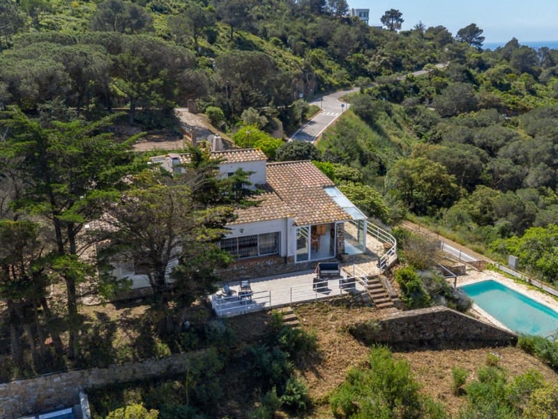 4 soveværelse Villa til salg i Begur med swimmingpool garage - € 1.850.000 (Ref: 9218726)