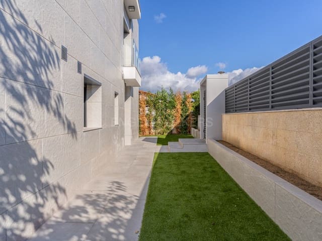 5 bedroom Villa for sale in Sant Joan de Palamós, Palamós with pool garage - € 1,850,000 (Ref: 9236918)