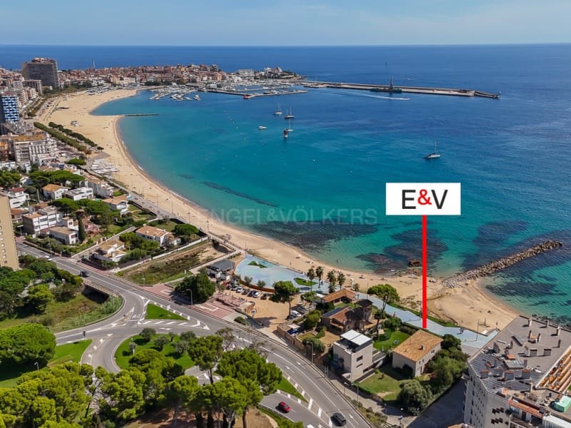 3 bedroom Villa for sale in Sant Antoni de Calonge with garage - € 1,495,000 (Ref: 9243785)