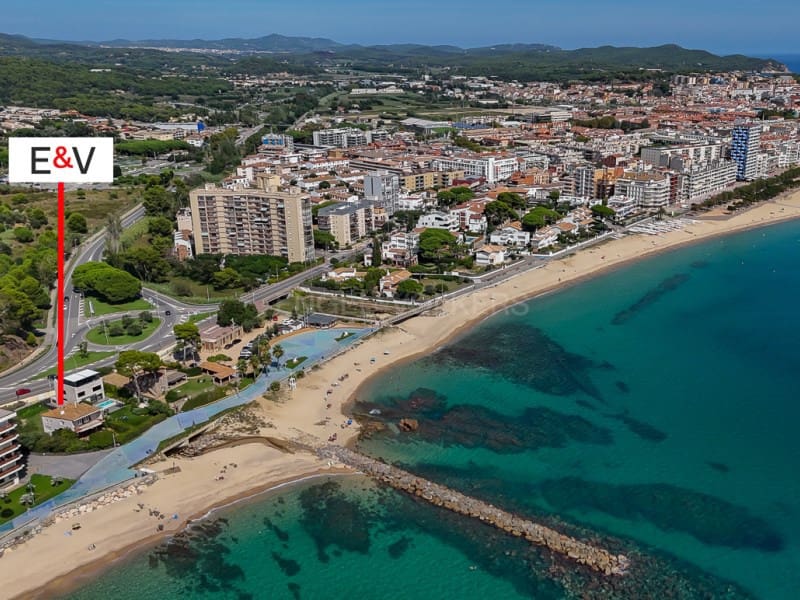 3 bedroom Villa for sale in Sant Antoni de Calonge with garage - € 1,495,000 (Ref: 9243785)