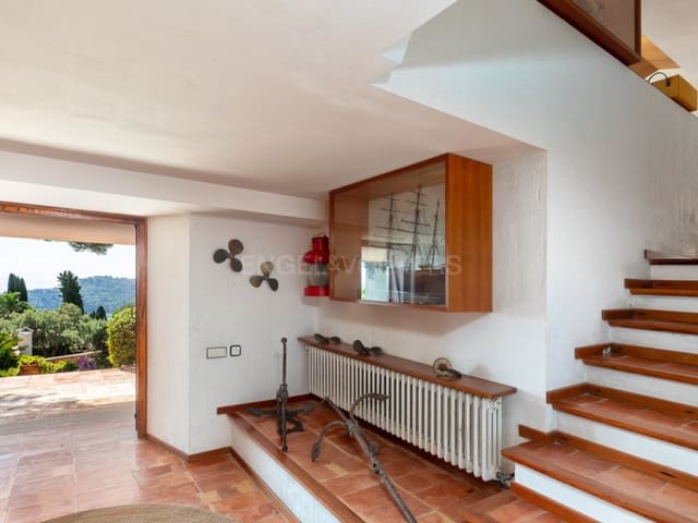 4 sovrum Villa till salu i Begur med pool garage - 1 995 000 € (Ref: 9243786)