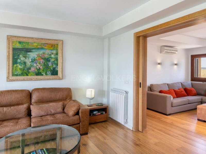 5 soveværelse Byhus til salg i Cruilles Monells i Sant Sadurni de I'Heura med swimmingpool garage - € 1.350.000 (Ref: 9253785)